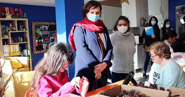 Article_4_visite_deputee_esat_cannes_dec2022