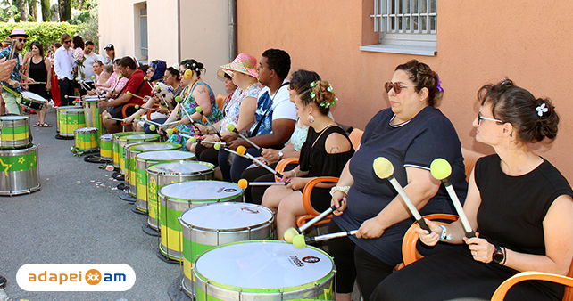 article_defile_mode_2023_04