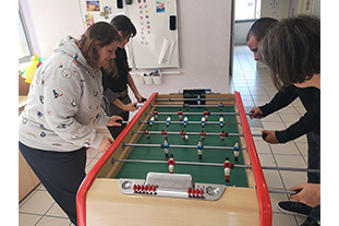 Quand le baby-foot devient thérapeutique...