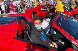 Des baptêmes en Ferrari offerts aux personnes accompagnées de l’ADAPEI-AM